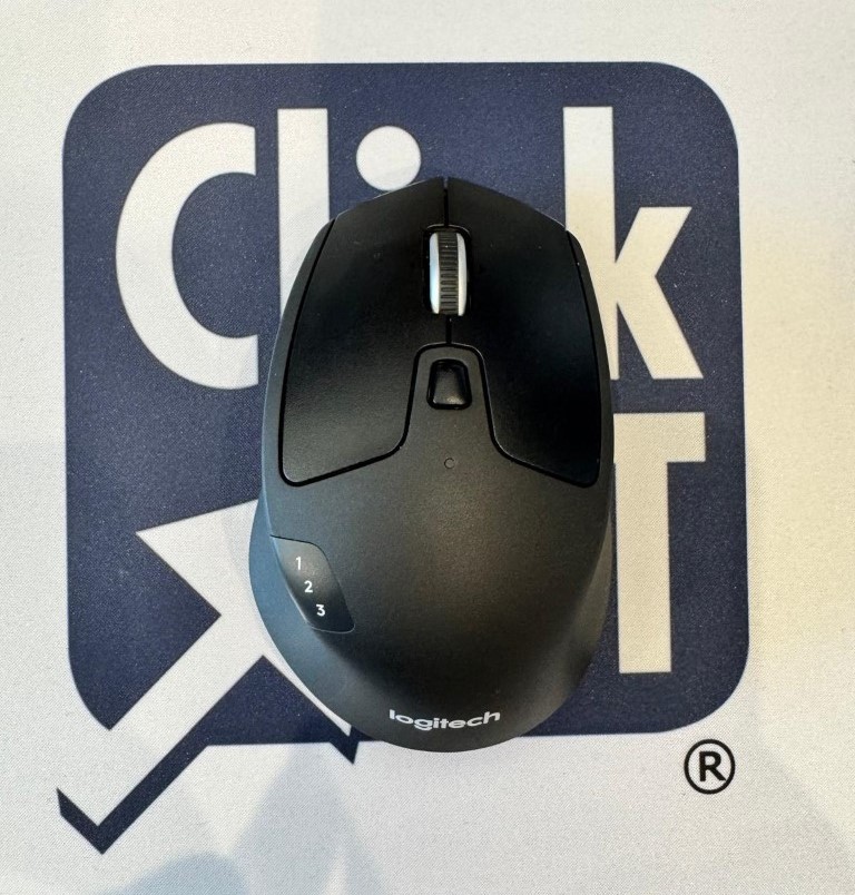 Logitech M720 mouse top view